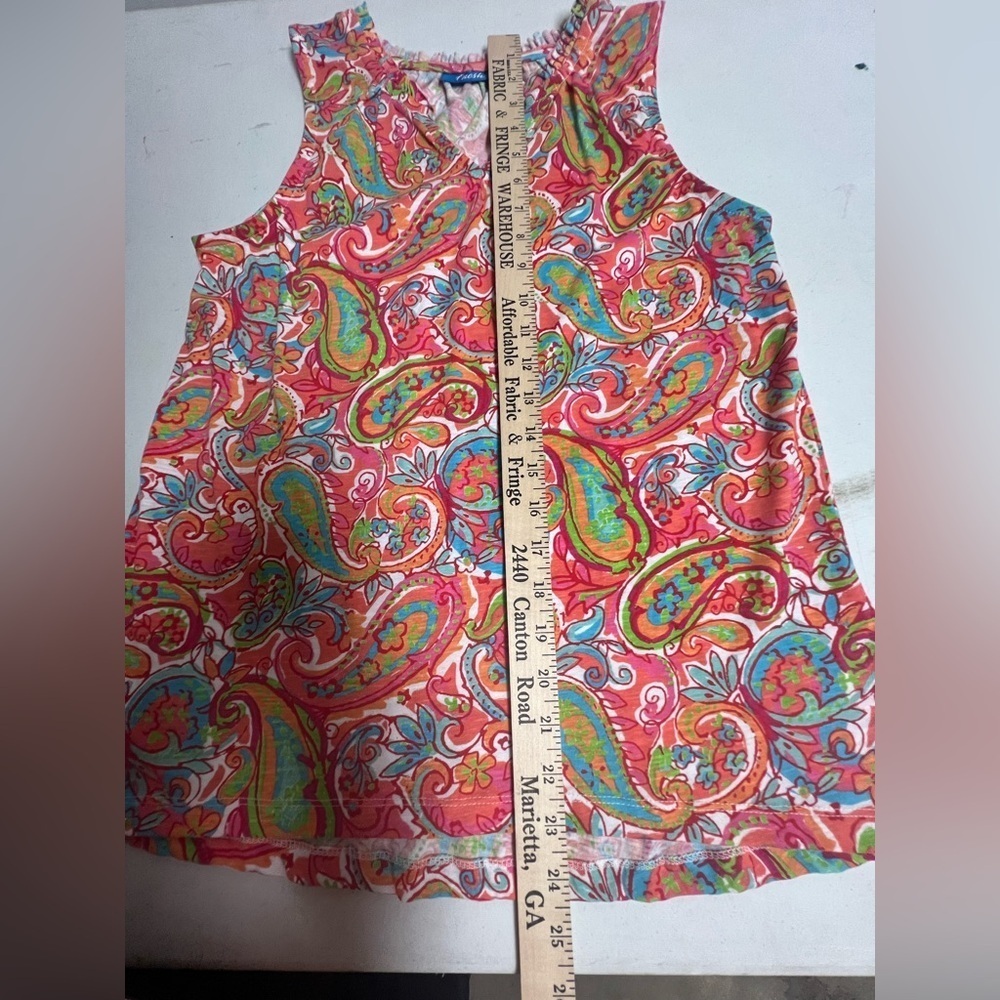 FRESH MULTICOLOR SLEEVELESS PAISLEY TOP
SIZE MEDIUM. V NECK. Cotton/polyester - Picture 6 of 10